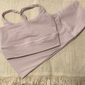 SetActive scoop y top and leggings size small tulip color